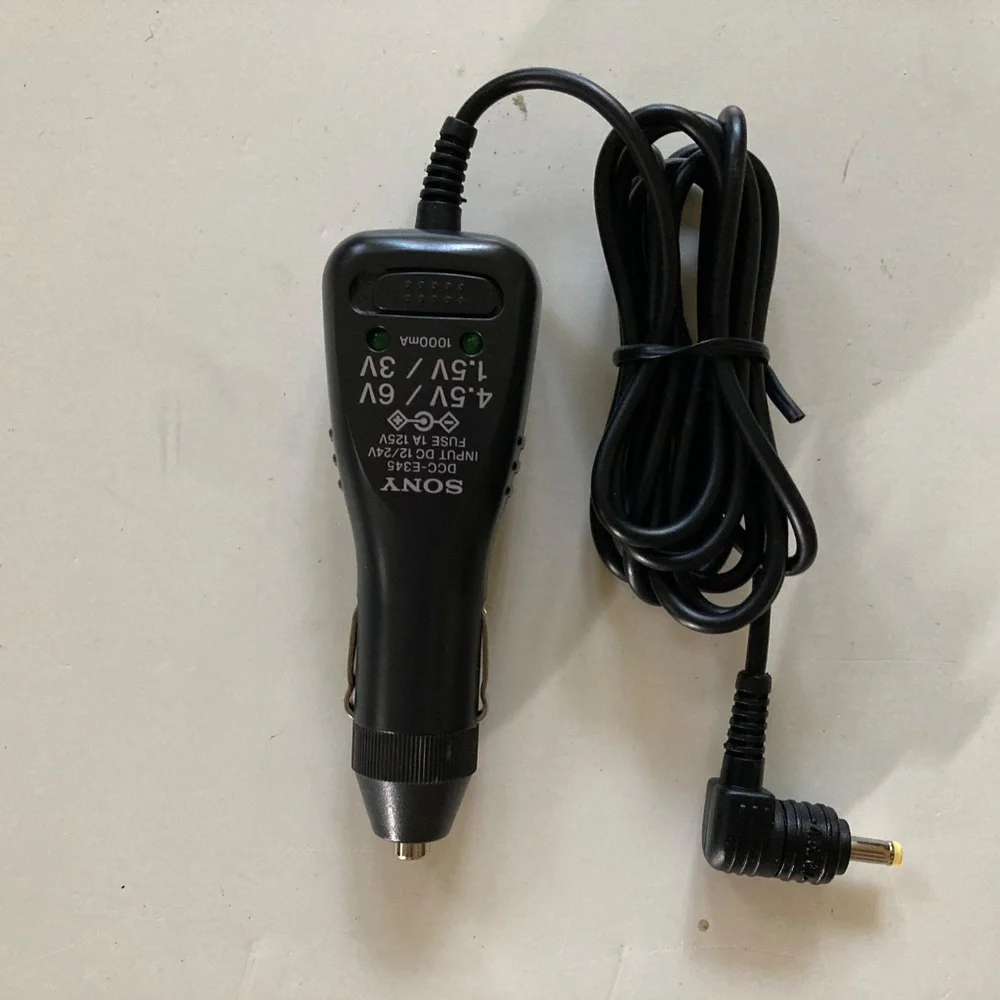 SONY Car Battery Cord with Car Cassette Adaptor DCC-EC34CP/Excellent Pre-Owned!